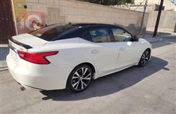 نيسان ماكسيما